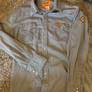 Wrangler Men's Gray Flame Resistant Pearl Snap